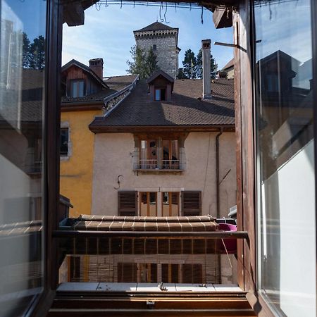 Sous Les Toits D'Annecy, Un Appartement Irresistible Pour 1 A 6 Personnes En Plein Coeur De Ville Eksteriør billede